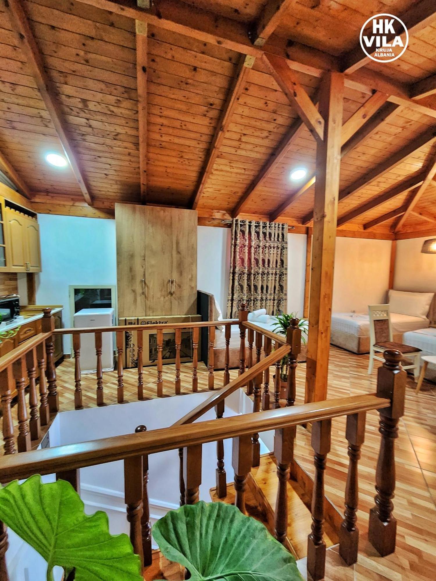 Vila Hk Kruje Luaran gambar