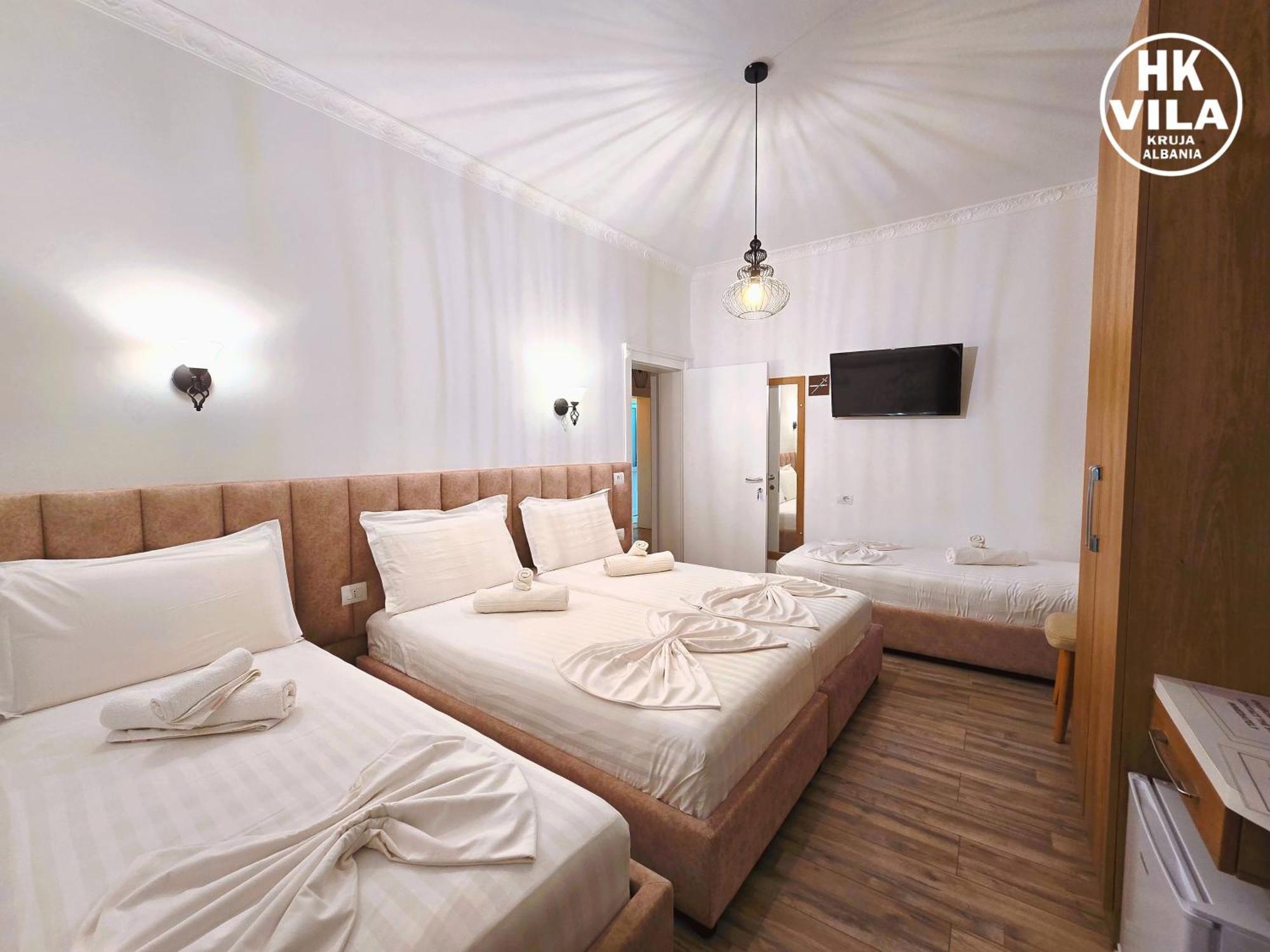 Vila Hk Kruje Luaran gambar